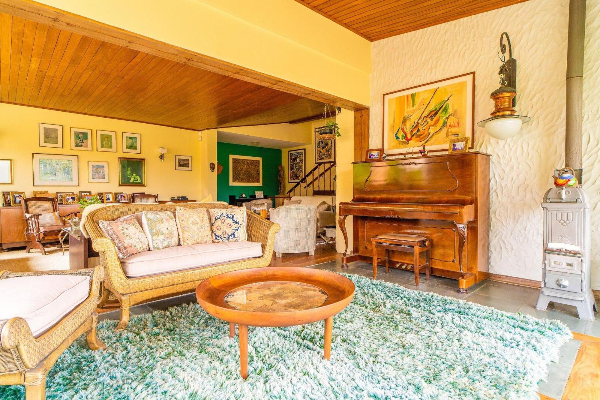 Casa de férias Casa Com Lareira Nas Montanhas Perto Do Capivari *